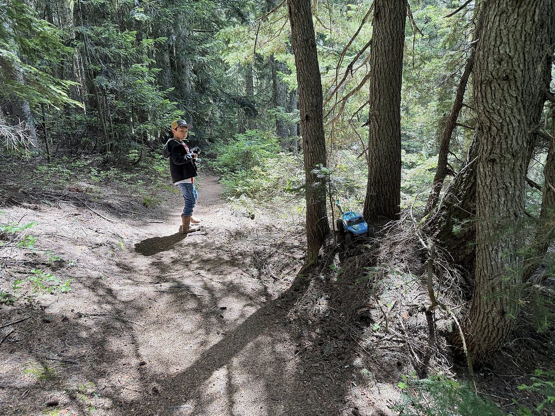 Tonga Ridge Trailhead