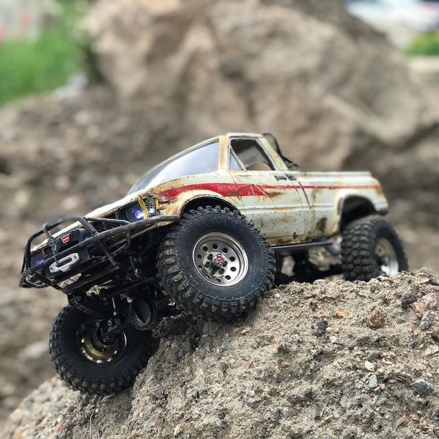 Hilux TF2 Roached Out Trail Truck