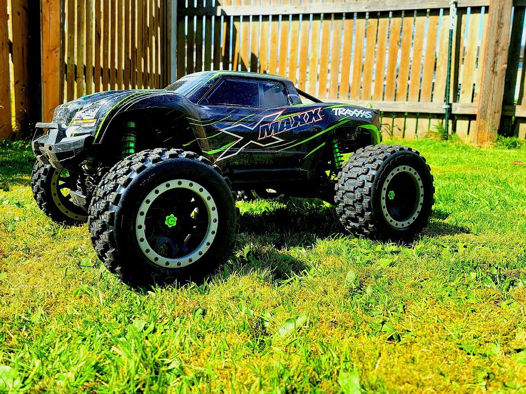 XMAXX 8S