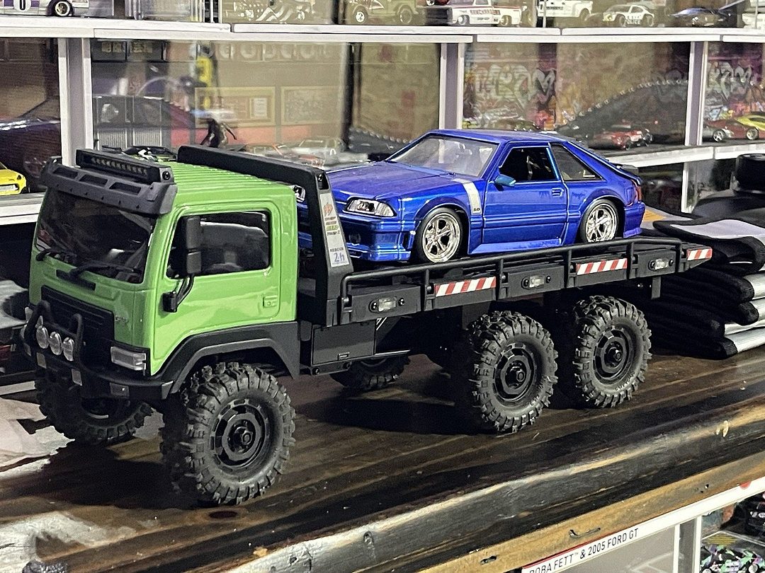 6x6